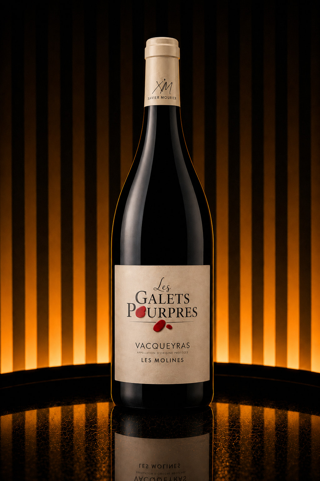 Une bouteille de Vacqueyras Les Galets Pourpres